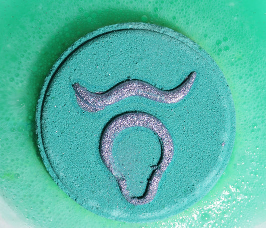 Zodiac Serenity: Taurus Fizz & Soak Gift Set